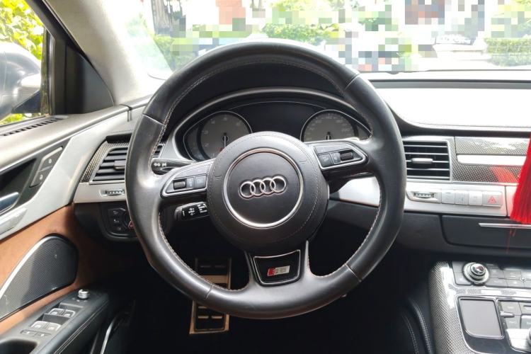 Used Audi S8 2013 S8 4.0TFSI quattro Steering Wheel