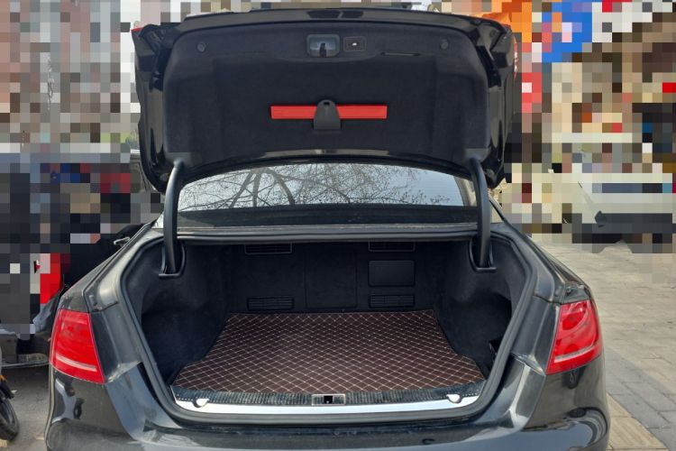 Used Audi S8 2013 S8 4.0TFSI quattro Trunk