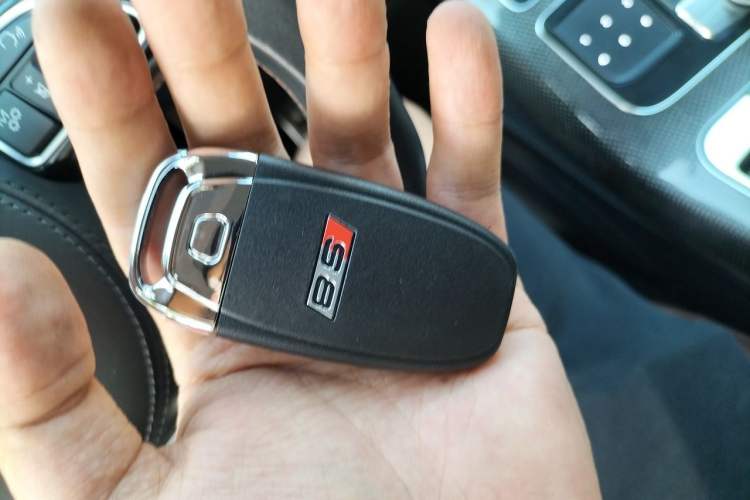 Used Audi S8 2013 S8 4.0TFSI quattro Vehicle Key