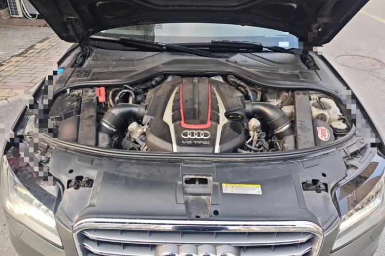 Used Audi S8 2013 S8 4.0TFSI quattro Engine Bay
