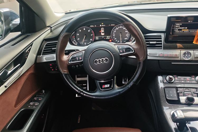 Used Audi S8 2013 S8 4.0TFSI quattro Steering Wheel