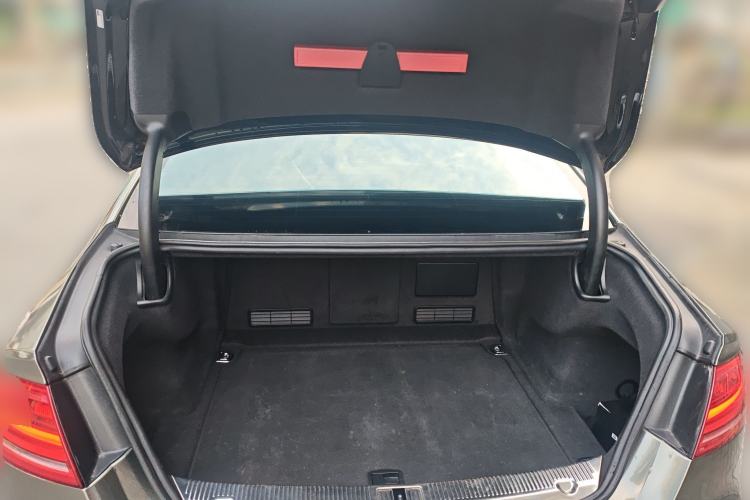 Used Audi S8 2013 S8 4.0TFSI quattro Trunk