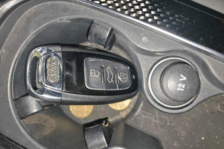 Used Audi S8 2013 S8 4.0TFSI quattro Vehicle Key