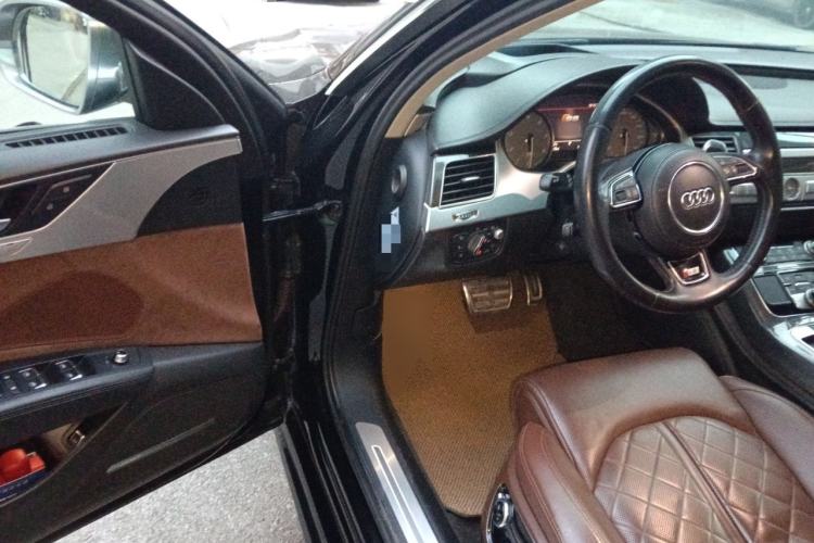 Used Audi S8 2014 S8 4.0TFSI quattro Driver Seat