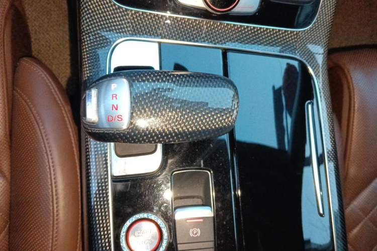 Used Audi S8 2014 S8 4.0TFSI quattro Gear Lever