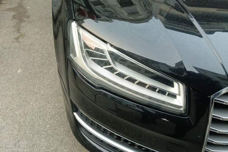 Used Audi S8 2014 S8 4.0TFSI quattro Right Front Headlight