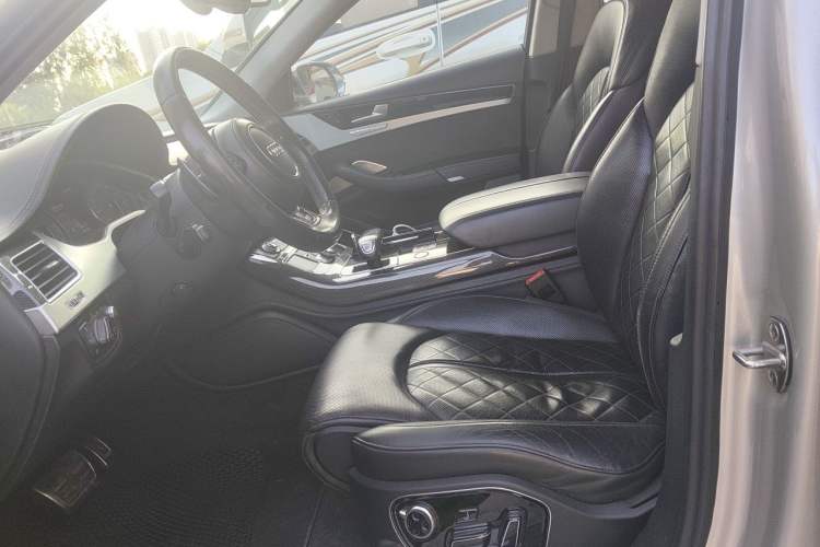 Used Audi S8 2014 S8 4.0TFSI quattro Left Front Seat