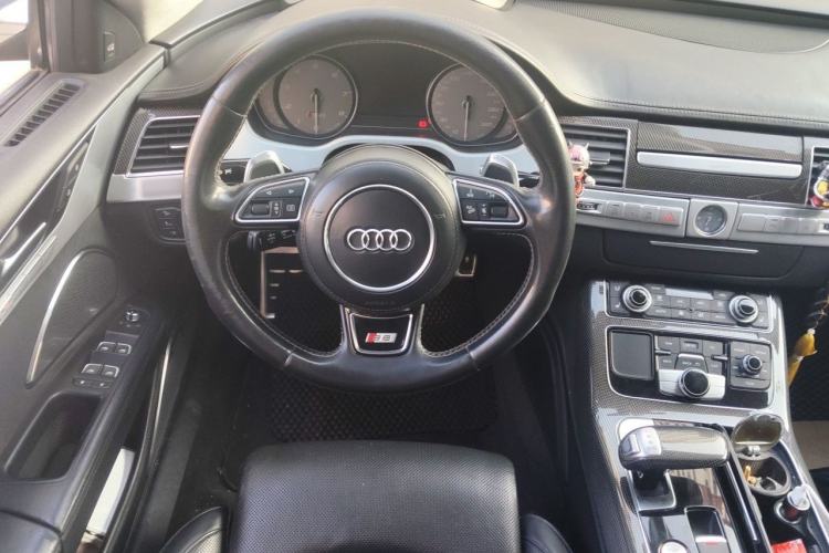 Used Audi S8 2014 S8 4.0TFSI quattro Steering Wheel