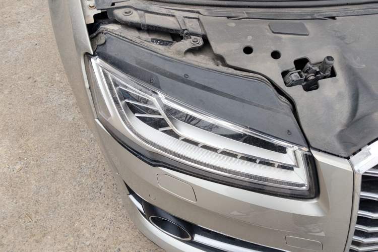 Used Audi S8 2014 S8 4.0TFSI quattro Right Front Headlight