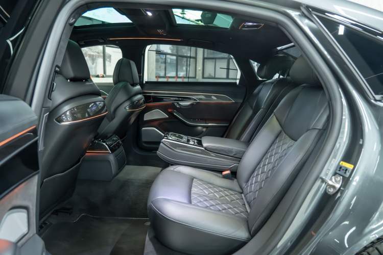Used Audi S8 2021 S8L 4.0TFSI quattro Interior 3