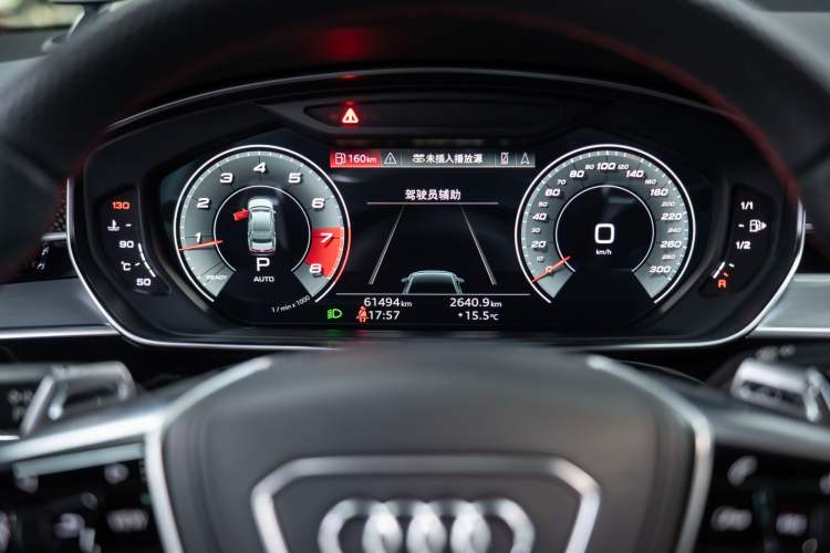 Used Audi S8 2021 S8L 4.0TFSI quattro Odometer Close Up