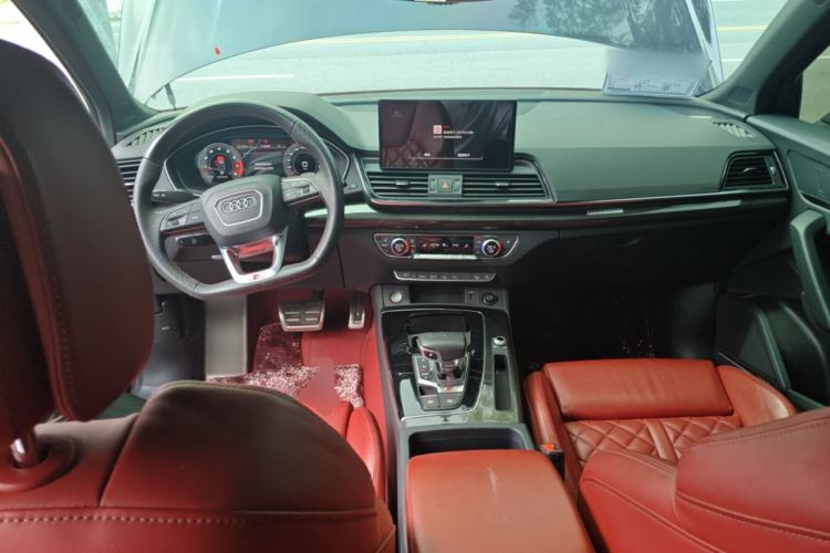 Used Audi SQ5 2021 3.0 TFSI quattro Center Console