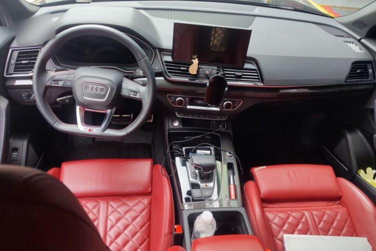 Used Audi SQ5 2021 3.0 TFSI quattro Center Console