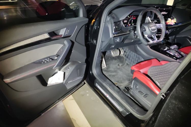Used Audi SQ5 2021 3.0 TFSI quattro Driver Seat