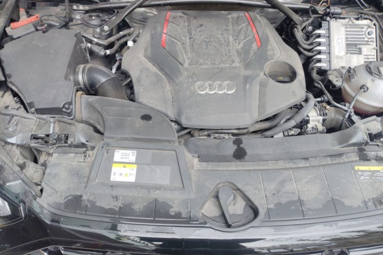 Used Audi SQ5 2021 3.0 TFSI quattro Engine Bay