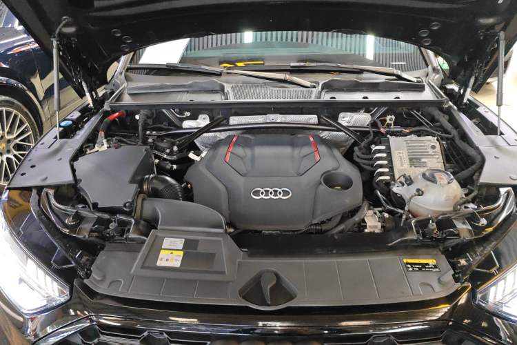Used Audi SQ5 2021 3.0 TFSI quattro Engine Bay