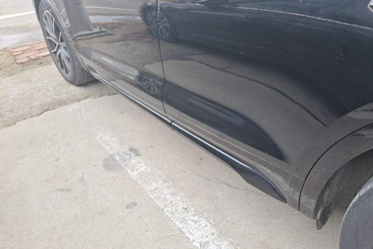 Used Audi SQ5 2021 3.0 TFSI quattro Left Side Sill