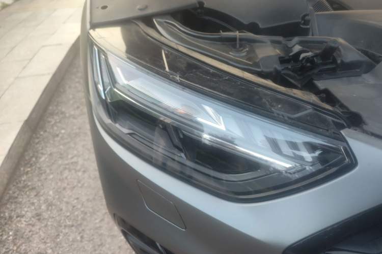 Used Audi SQ5 2021 3.0 TFSI quattro Right Front Headlight