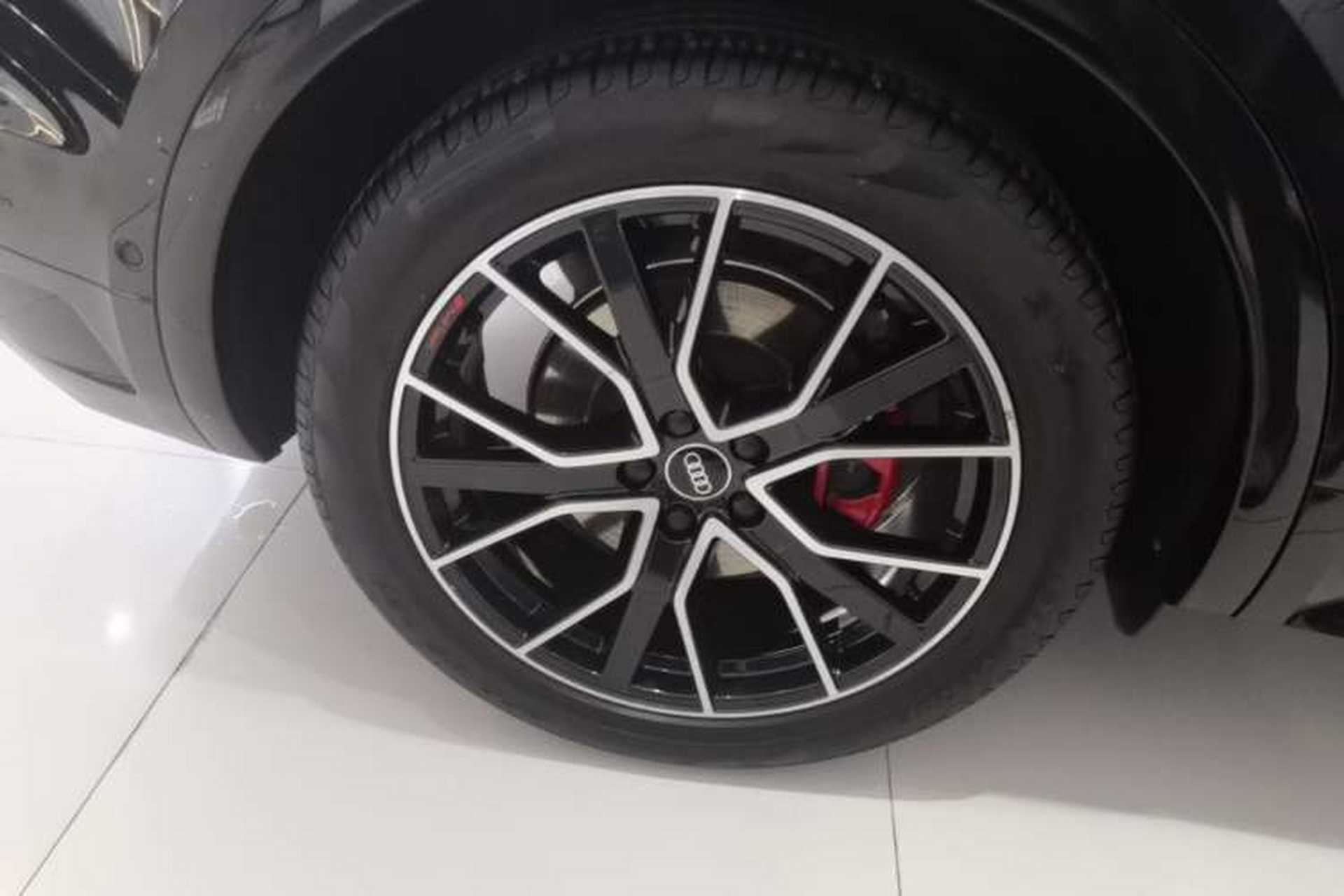 Used Audi SQ5 2021 3.0 TFSI quattro Right Rear Wheel Hub