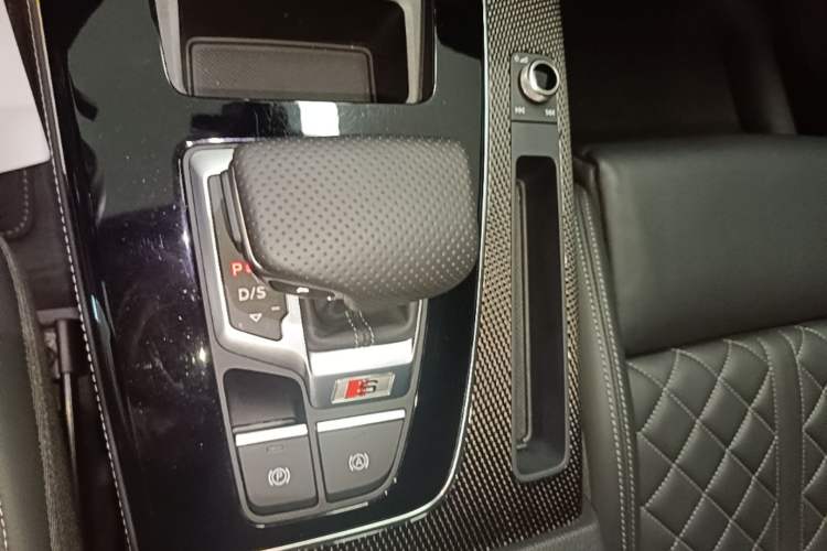 Used Audi SQ5 2021 3.0 TFSI quattro Gear Lever
