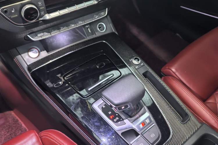 Used Audi SQ5 2021 3.0 TFSI quattro Interior 2