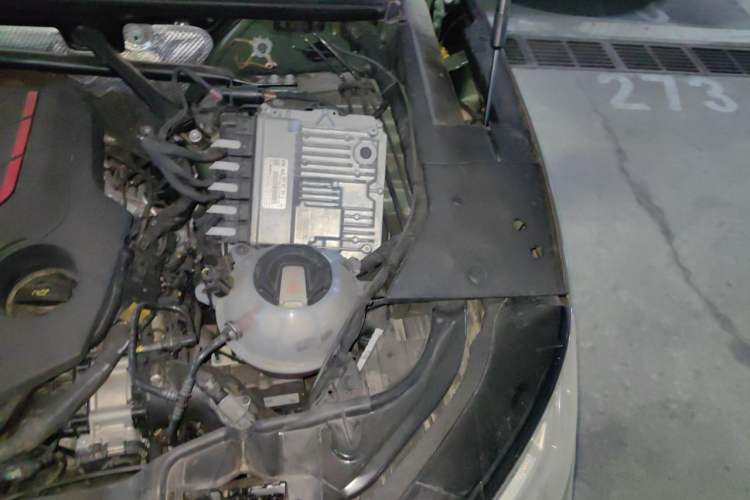 Used Audi SQ5 2021 3.0 TFSI quattro Engine Bay Left