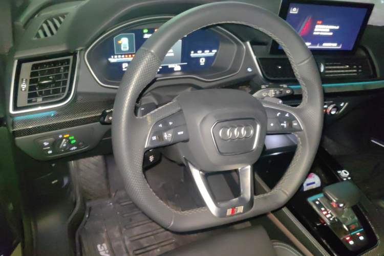 Used Audi SQ5 2021 3.0 TFSI quattro Steering Wheel