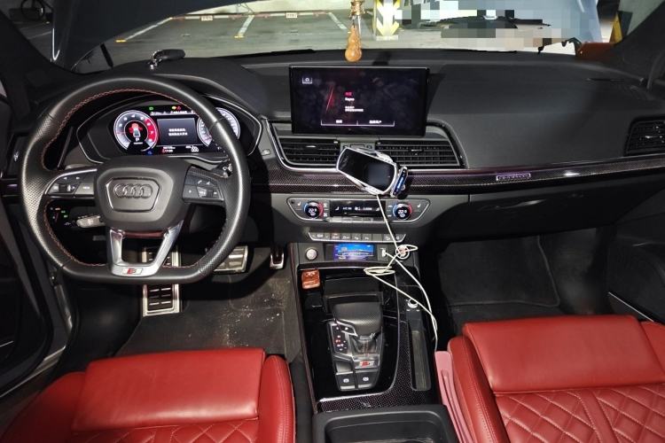 Used Audi SQ5 2021 3.0 TFSI quattro Center Console