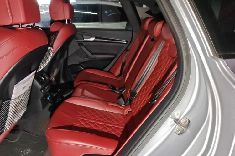 Used Audi SQ5 2021 3.0 TFSI quattro Left Rear Seat