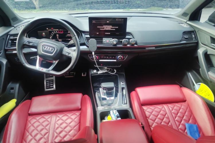 Used Audi SQ5 2021 3.0 TFSI quattro Center Console