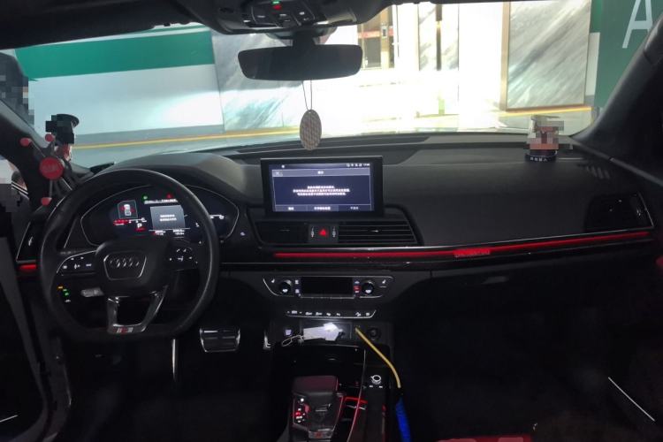 Used Audi SQ5 2021 3.0 TFSI quattro Center Console