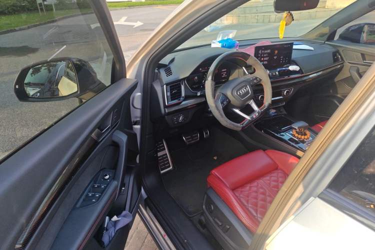 Used Audi SQ5 2021 3.0 TFSI quattro Driver Seat