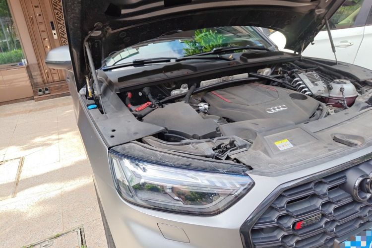 Used Audi SQ5 2021 3.0 TFSI quattro Engine Bay Right