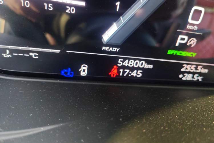 Used Audi SQ5 2021 3.0 TFSI quattro Odometer Close Up
