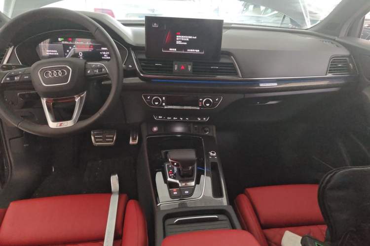 Used Audi SQ5 Sportback 2023 3.0 TFSI quattro Audio And AC Panel