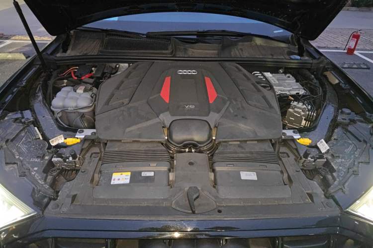 Used Audi SQ7 2024 4.0 TFSI Night Knight Edition Engine Bay