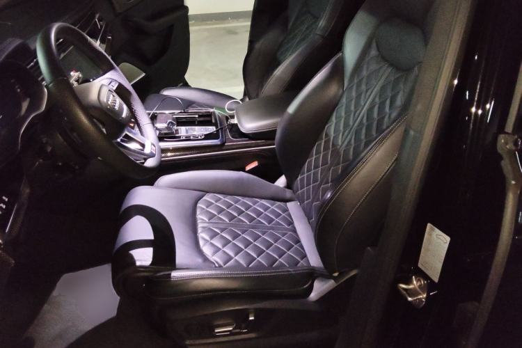 Used Audi SQ7 2024 4.0 TFSI Night Knight Edition Left Front Seat