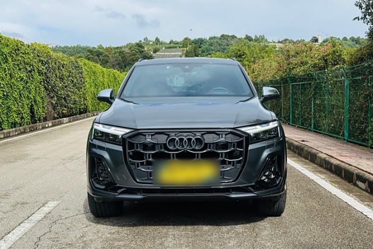 Used Audi SQ7 2024 4.0 TFSI Exterior 2