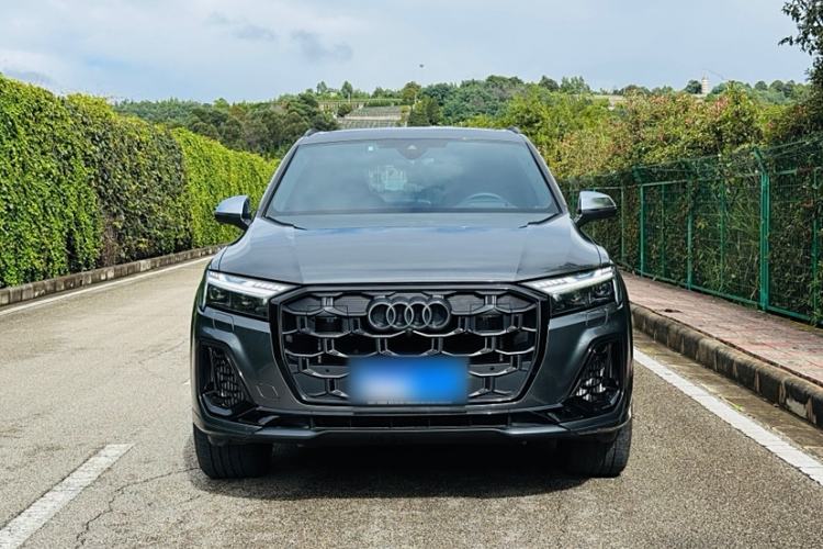 Used Audi SQ7 2024 4.0 TFSI Exterior 3