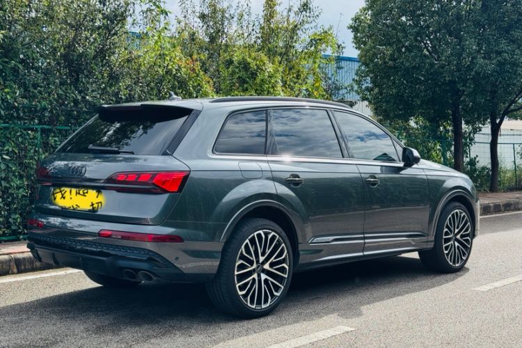 Used Audi SQ7 2024 4.0 TFSI Exterior 7