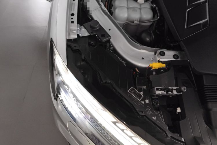 Used Audi SQ7 2024 4.0 TFSI Engine Bay Right