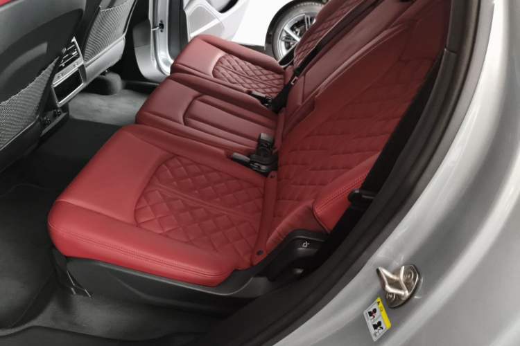 Used Audi SQ7 2024 4.0 TFSI Left Rear Seat