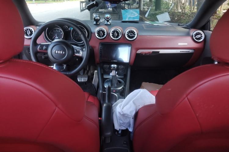 Used Audi TT 2008 TT 3.2 Quattro Center Console