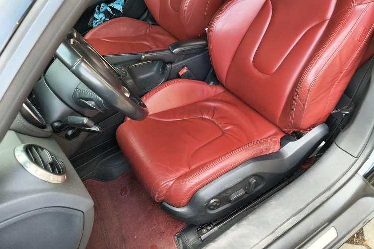 Used Audi TT 2008 TT 3.2 Quattro Left Front Seat