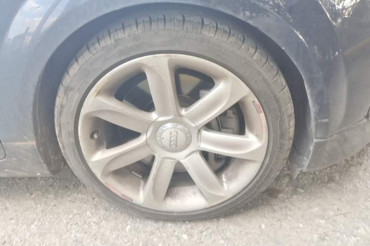 Used Audi TT 2008 TT 3.2 Quattro Right Front Wheel Hub