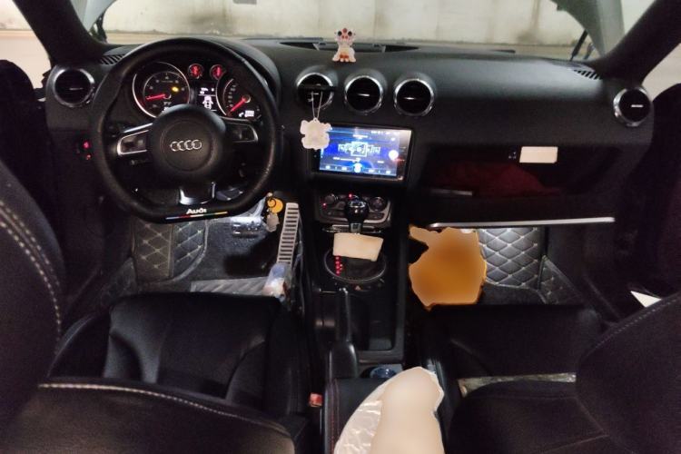 Used Audi TT 2008 TT Coupe 2.0TFSI Center Console