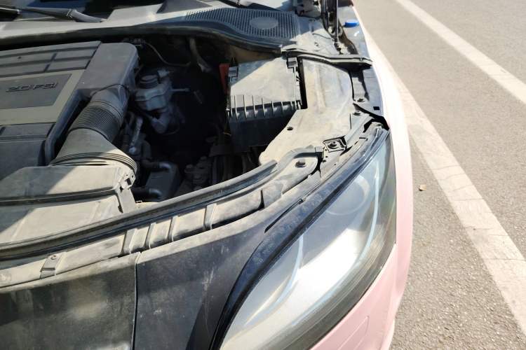 Used Audi TT 2008 TT Coupe 2.0TFSI Engine Bay Left