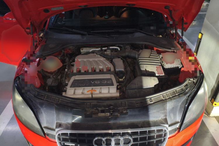 Used Audi TT 2008 TT 3.2 Quattro Engine Bay