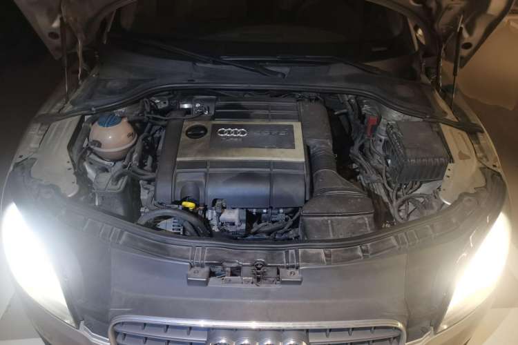 Used Audi TT 2008 TT Coupe 2.0TFSI Engine Bay