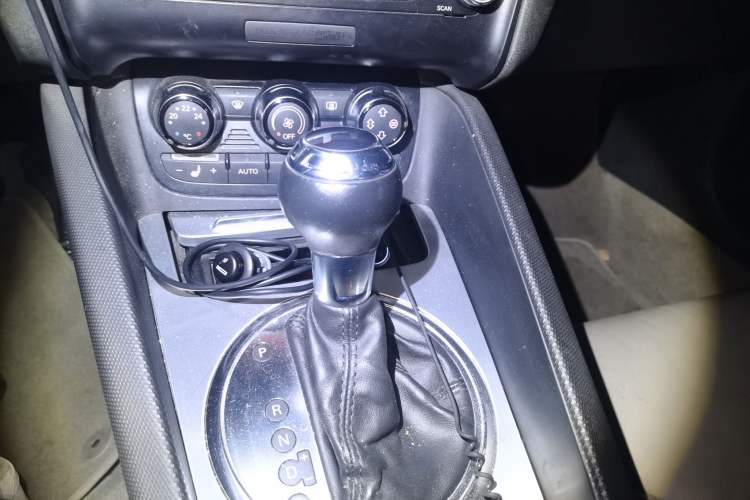 Used Audi TT 2008 TT Coupe 2.0TFSI Gear Lever